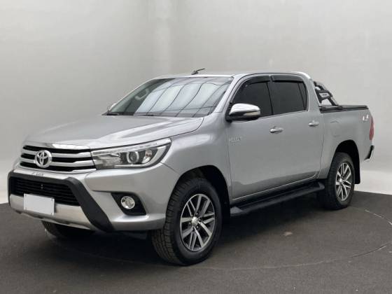 TOYOTA HILUX 2.8 SRX 4X4 CD 16V DIESEL 4P AUTOMÁTICO TOYOTA HILUX 2.8 SRX 4X4 CD 16V DIESEL 4P AUTOMÁTICO